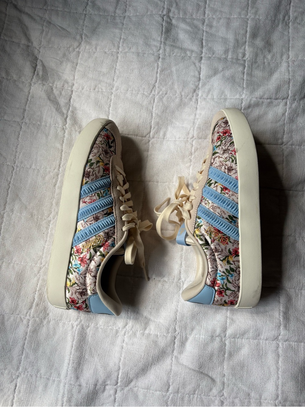 FARM Rio x Adidas VL Court 3.0 Floral Beige & Blue Sneakers Women’s 8